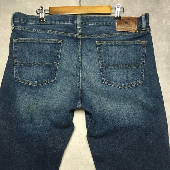 Lucky Brand Mens 361 Vintage Straight Blue Jeans size 38x32 Stretch Denim - Picture 2 of 12